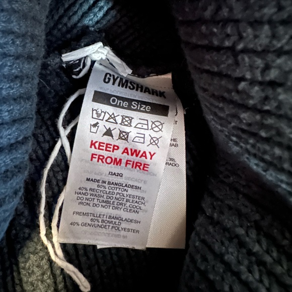 Gymshark Legacy Deep Cuff Beanie - Picture 4 of 4